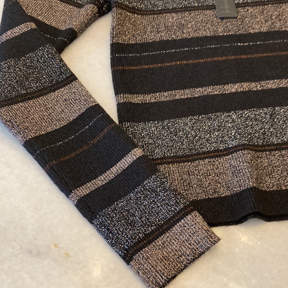 NWT House of Harlow 1960 Multi Metallic Black Fitted Sweater - Picture 4 of 9